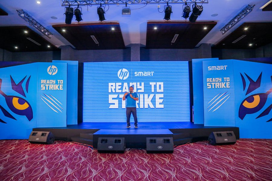 HP-Smart READY TO STRIKE 01